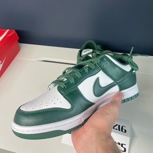 Nike Dunk Low Michigans